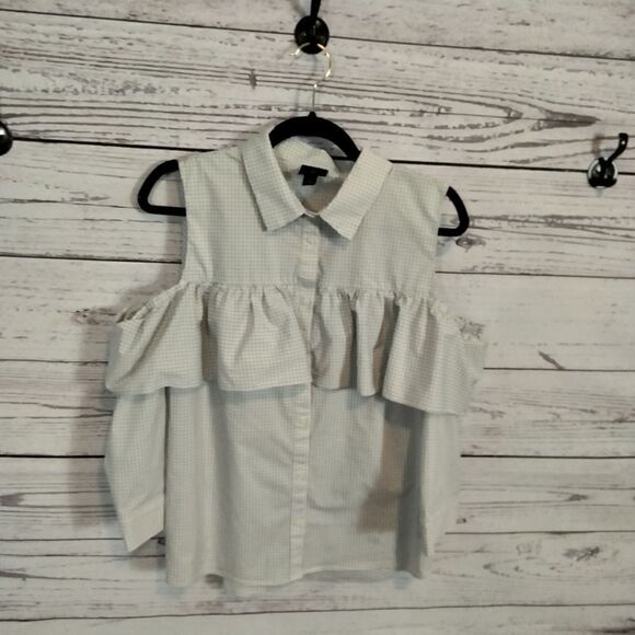 "Worthington" woman's summer shirt.  - Picture 1 of 9